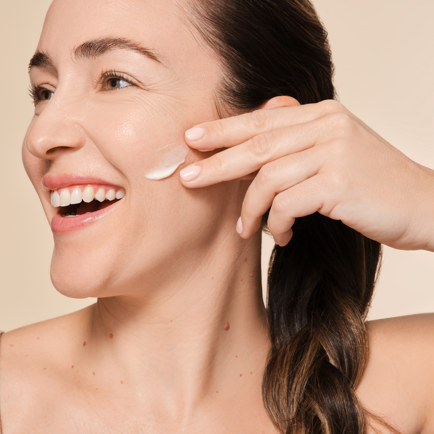 YOUTHFUL Quattro Peptide Face &amp; Eye Serum